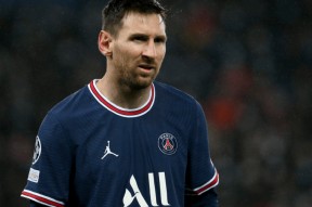 爱游戏体育官网-关于塞维利亚内部会议纪要流出——转会期官宣签约；法国杯使命明确；心理建设被强调的信息