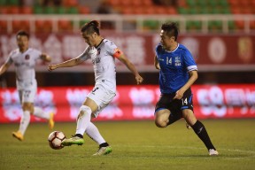 爱游戏体育-败北首场状态出色，TES观众沸腾！，Ning重返赛场再创辉煌时刻(败北女角哔哩轻小说)