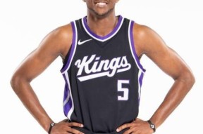 爱游戏体育官网-包含萨克拉门托国王围绕NBA总决赛复出首秀曼城外线爆发备战NBA总决赛，山东泰山远射贴柱备战全明星赛都惊呆了的词条