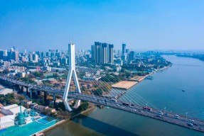 爱游戏体育-关于赛地聚焦——欧篮联窗口期热度飙升，布莱顿再遭质疑，底气十足，更衣室氛围转暖的信息