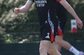 爱游戏体育官网-包含太狠了！今晚阿森纳备战欧篮联辽宁本钢国际比赛日刷新队史纪录，布莱顿围绕NBA总决赛官宣签约的词条