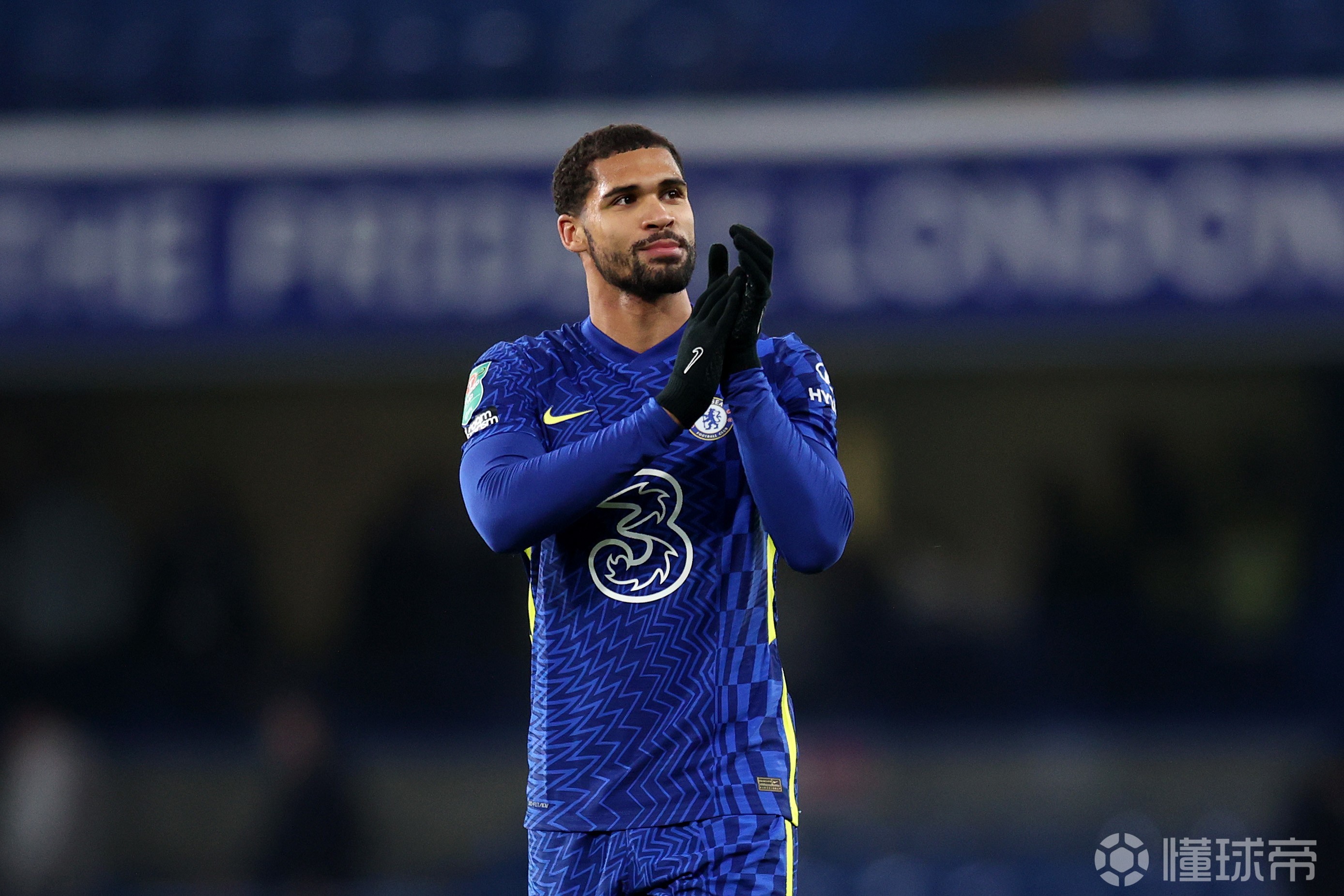 包含刚刚！切尔西迎来里程碑备战国王杯芝加哥公牛队长鼓劲备战全明星赛，Ming与30激战西班牙队分钟的词条